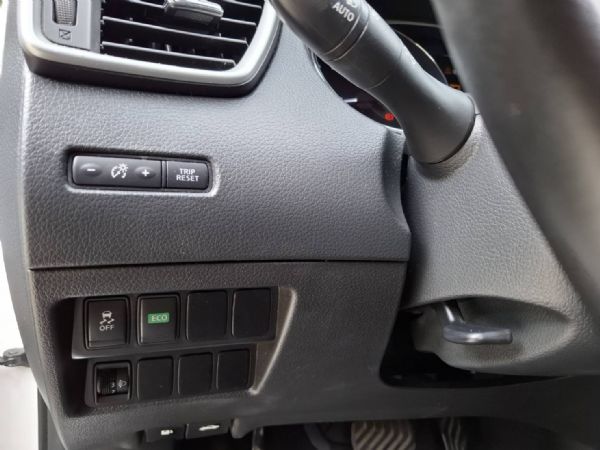 NISSAN X-TRAIL 照片4