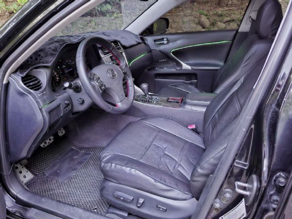 2005年LEXUS IS250 照片5