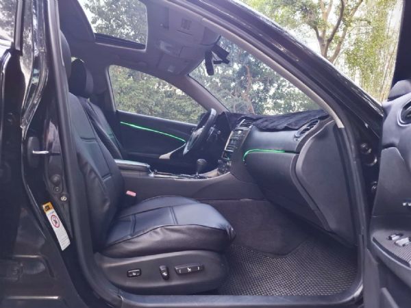 2005年LEXUS IS250 照片7