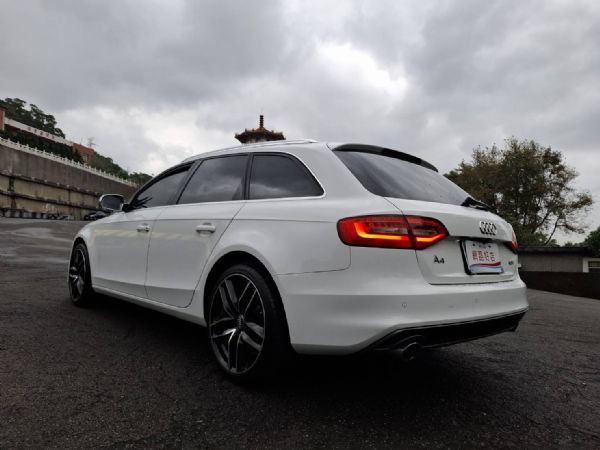奧迪A4 Avant 1.8 TFSI  照片9