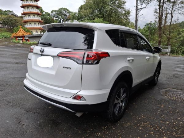 TOYOTA RAV4豪華版4代 照片10