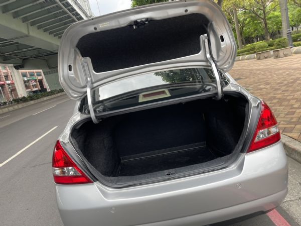 【保證實車實照實價】僅駛4萬多公里 照片6