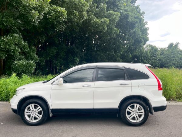 頂級4WD 僅跑10萬 升級安卓機 照片4