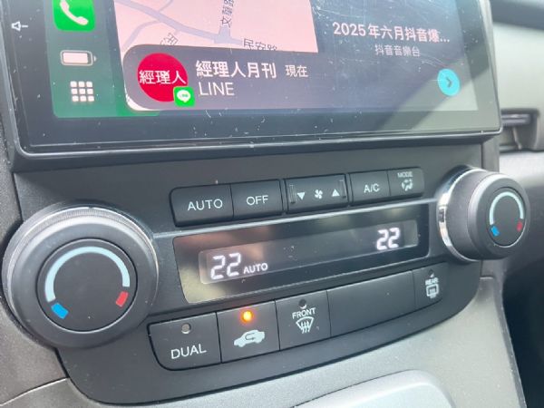 頂級4WD 僅跑10萬 升級安卓機 照片9