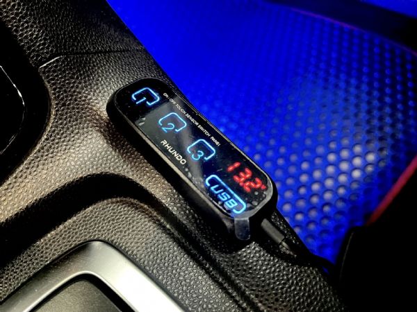 S運動型 僅跑12萬 免KEY/車門啟閉 照片8