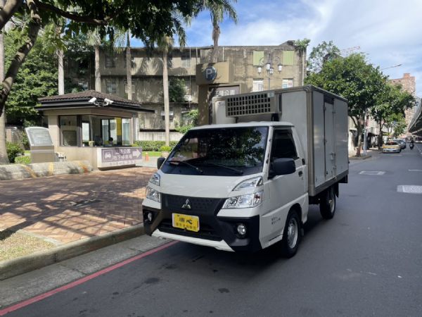 【保證實車實照實價】僅駛9萬多公里 照片1