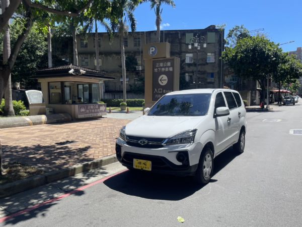 【保證實車實照實價】僅駛3萬多公里 照片1