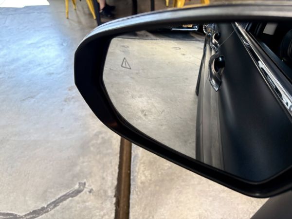 A款Custin跑2萬 保固中消光黑膜  照片9