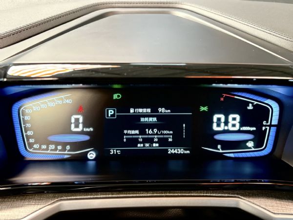 A款Custin跑2萬 保固中消光黑膜  照片10