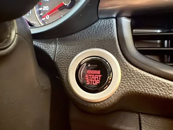 GT-Line Plus 僅跑1萬 保固 照片8