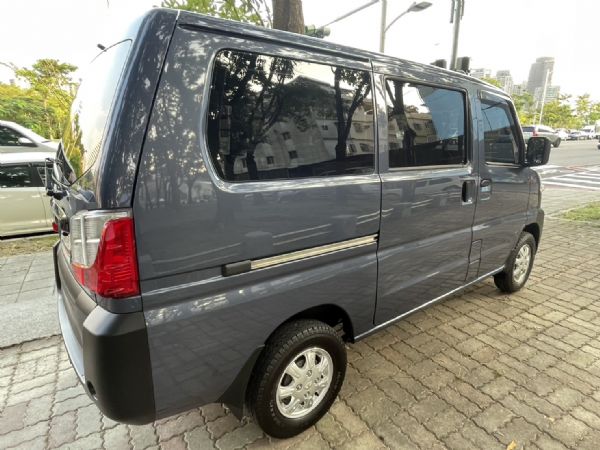 鑫宏車業2023年凌利A180型1.5藍 照片3