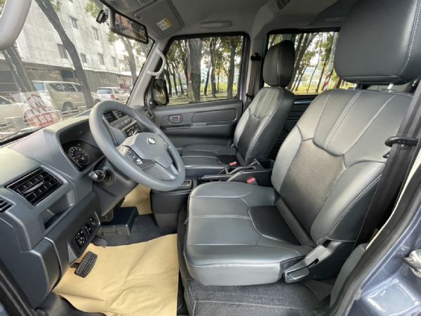 鑫宏車業2023年凌利A180型1.5藍 照片4