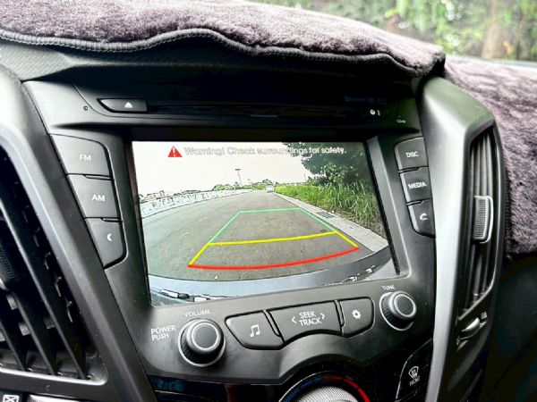 Veloster 小改 原廠消光灰跑7萬 照片9