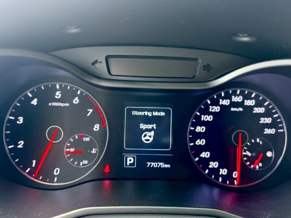 Veloster 小改 原廠消光灰跑7萬 照片10