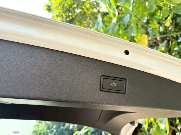 tiguan330僅跑4萬 加購原廠保固 照片3