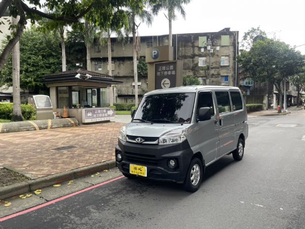 【保證實車實照實價】自排 僅駛6萬多公里 照片1