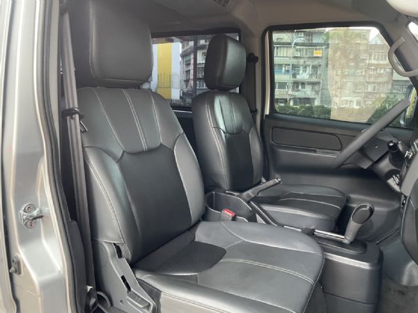 【保證實車實照實價】自排 僅駛6萬多公里 照片4