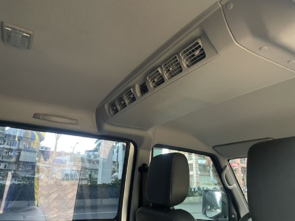 【保證實車實照實價】自排 僅駛6萬多公里 照片10