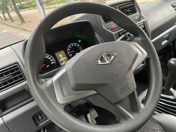 【保證實車實照實價】僅駛5萬多公里 照片8