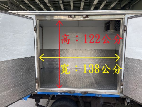 【保證實車實照實價】自排 僅駛7萬多公里 照片6