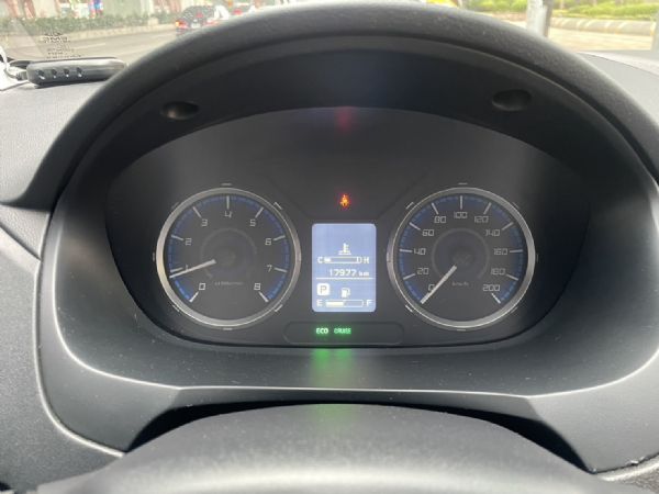 【保證實車實照實價】僅駛1萬多公里 照片2