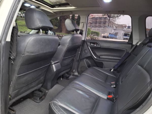 SUBARU FORESTER 2.0X 照片6