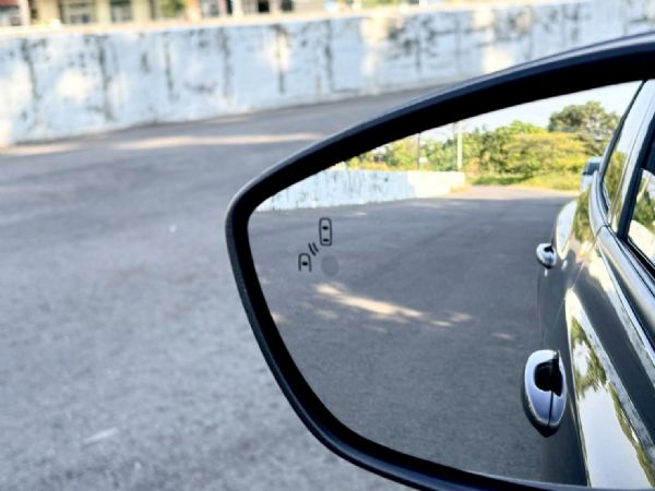 LV2超質型 僅跑2萬 全速域跟車/盲點 照片5