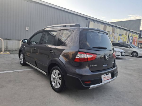  NISSAN LIVINA 豪華版 照片8