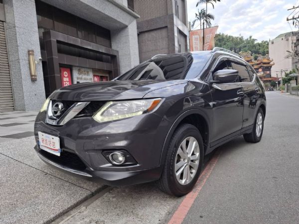 NISSAN X-TRAIL 照片1
