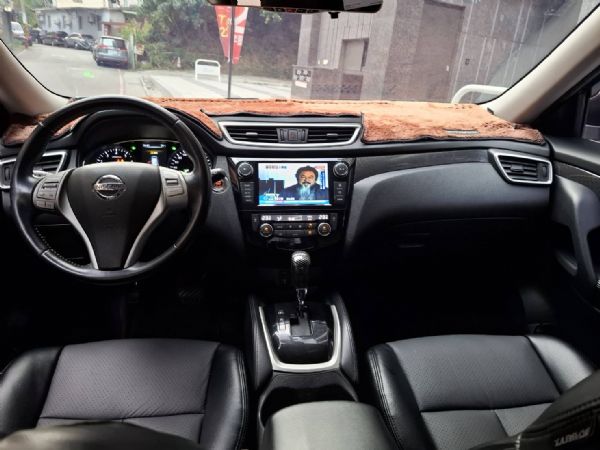 NISSAN X-TRAIL 照片3