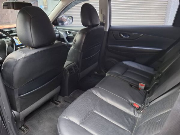 NISSAN X-TRAIL 照片5