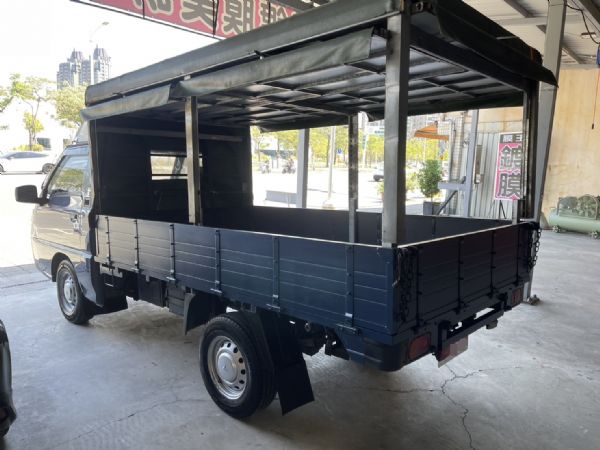 《鑫宏車業》得利卡 大改款3人座手排 照片5