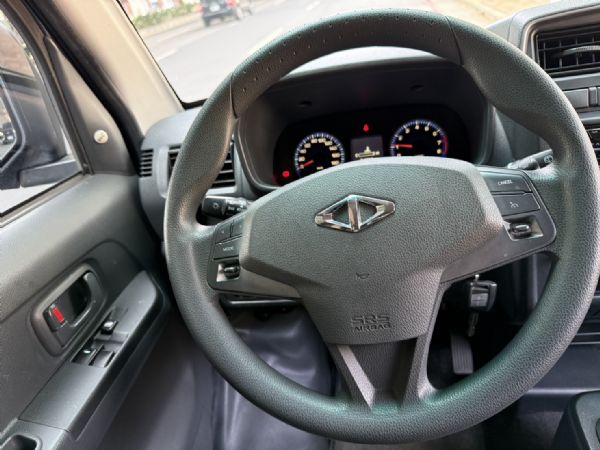 【保證實車實照實價】僅駛6萬多公里 照片8