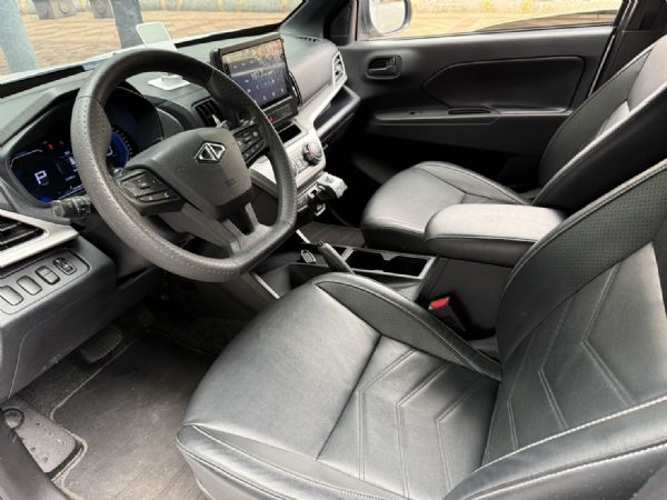 【保證實車實照實價】僅駛5萬多公里 照片3