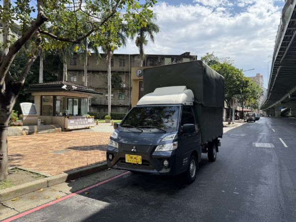 【保證實車實照實價】如有不實~整輛車送您 照片2