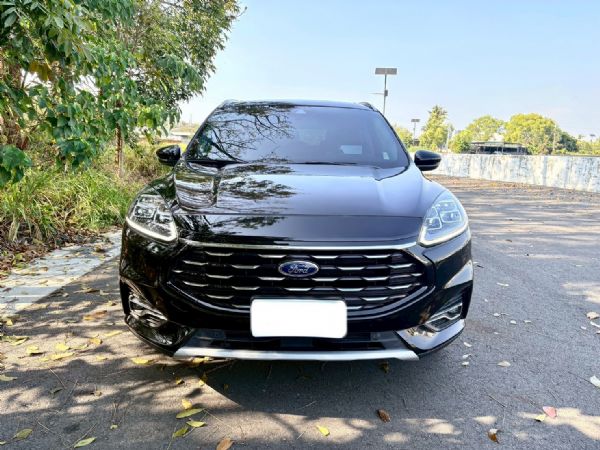 KUGA旗艦 僅跑5.8萬 LV2駕駛 照片1