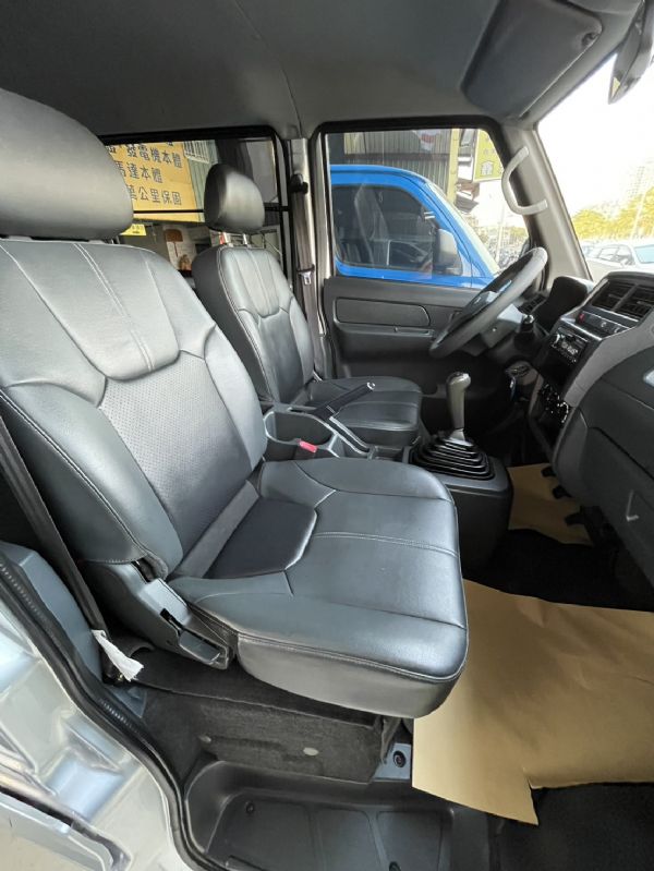 《鑫宏車業》菱利A180 2人座手排 照片6