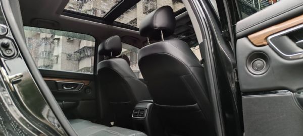 2018  Honda CR-V 1.5 照片6