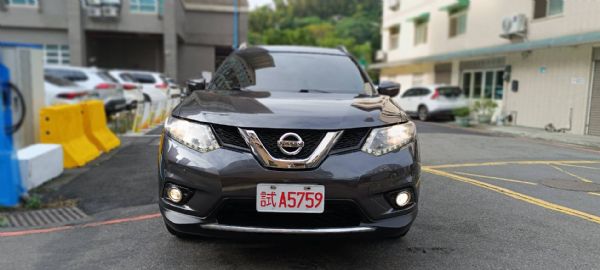 2017  Nissan X-Trail 照片1