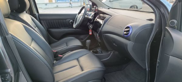 Nissan LIVINA 豪華版  照片5