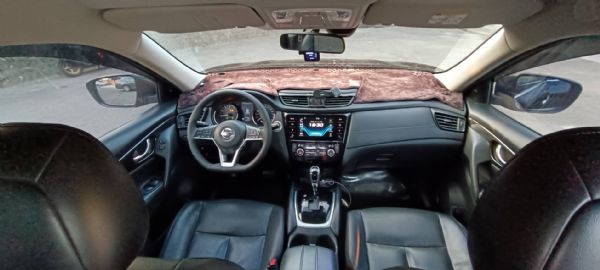 Nissan X-Trail 2.0智行 照片4