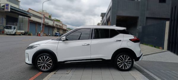 NISSAN KICKS 旗艦版 照片2