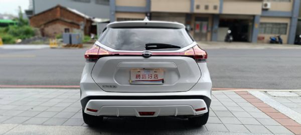 NISSAN KICKS 旗艦版 照片3
