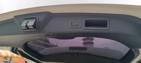 Forester 2.0 XT  照片9