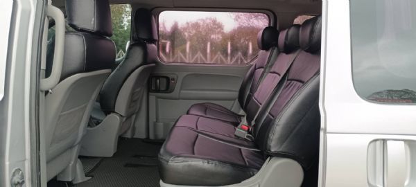 Hyundai Starex尊貴 照片5