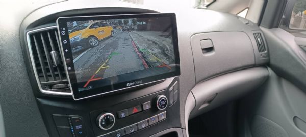 Hyundai Starex尊貴 照片8