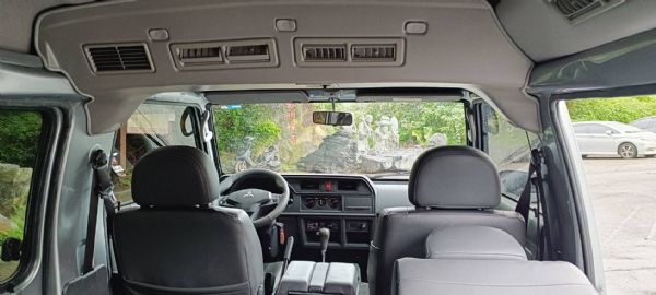 Mitsubishi Delica 照片8