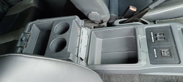 Mitsubishi Delica 照片9