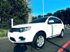 高雄市《鑫宏車業》二代小改款豪華型 MITSUBISHI 三菱 / Outlander中古車