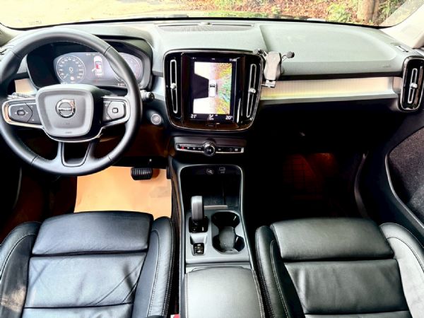 XC40 T3 僅跑3.9萬 原版件  照片5